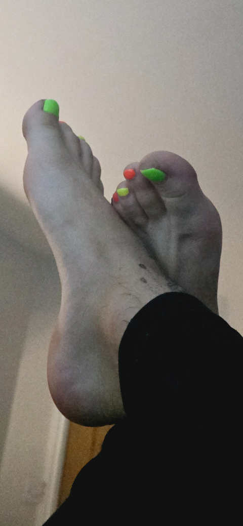 @meganfeetlover