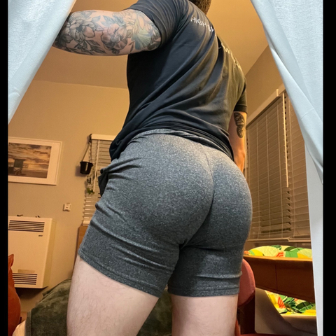 @thiccbutt