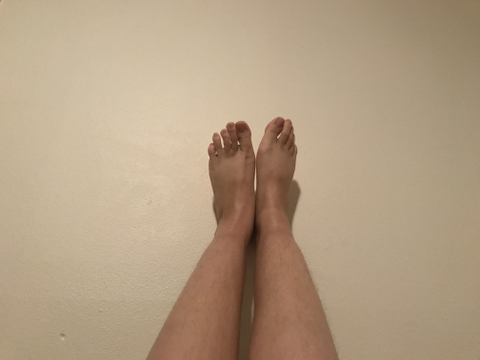 albinofeet nude