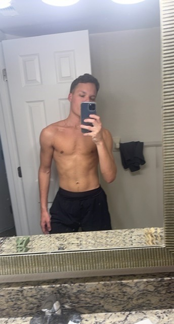 collegebro19 nude