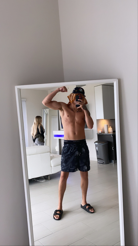 small town rockstar - cozyboykid OnlyFans