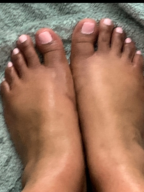 @sweetscorpiofeet