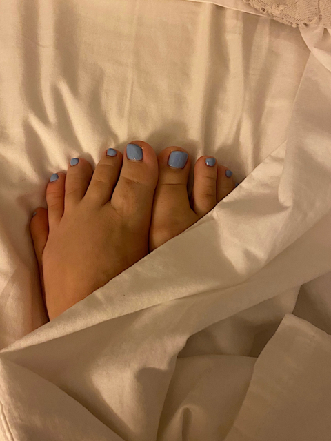 nursetoes88 nude