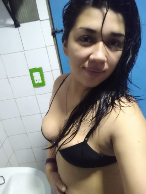 sexylatina22 nude