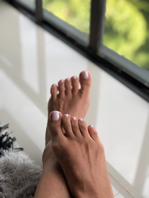 onlypicfeet nude