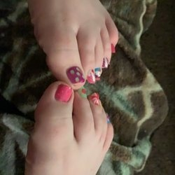 @feetiliciousb