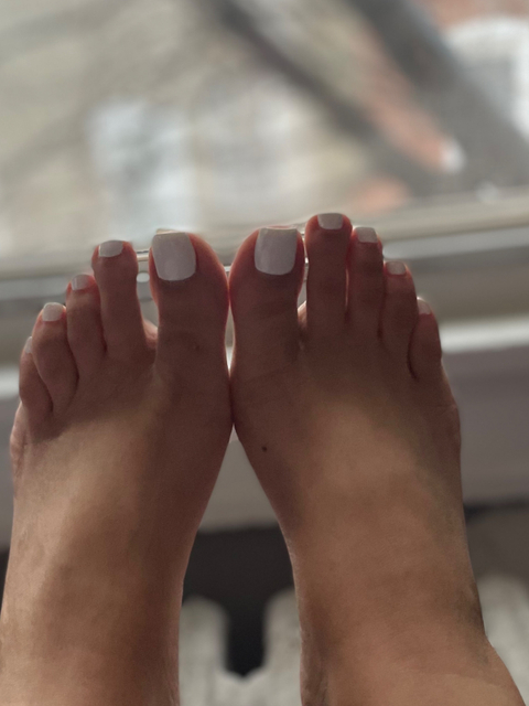 fiyafeetphoreign nude