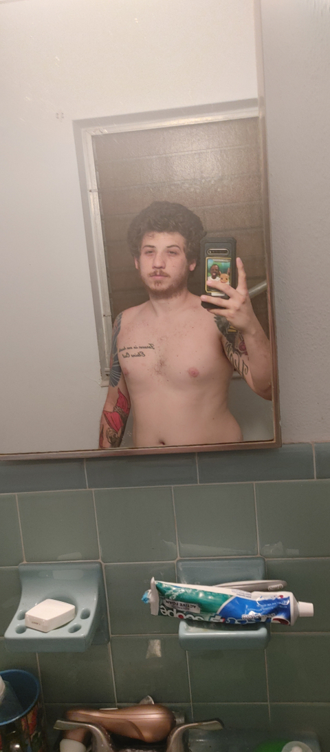 tylerjvdm nude