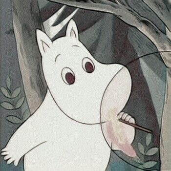 moominbxtch nude