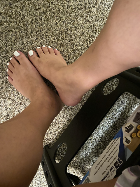 sweetfeets87 nude