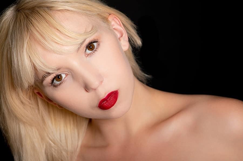 Bobbi castle OnlyFans Account - bobbi_model