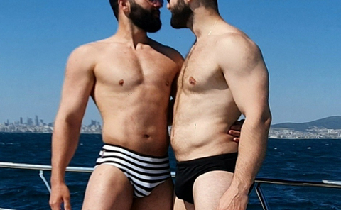 @gaycouplebros