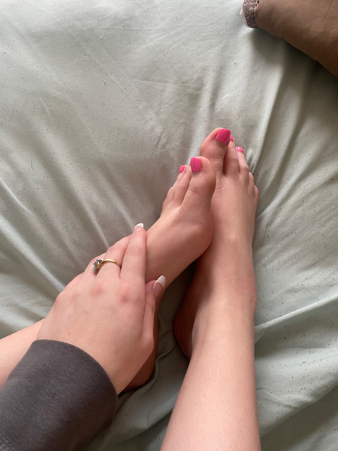 @cutefeetbaby222