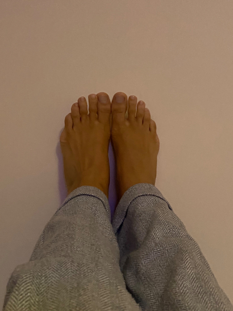 feetcrushin nude