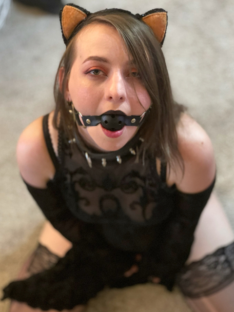 kitty_bondage nude