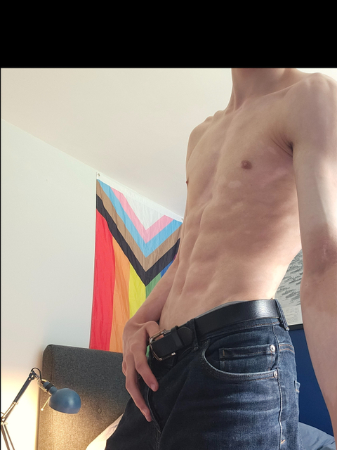 twinkyboyscot nude