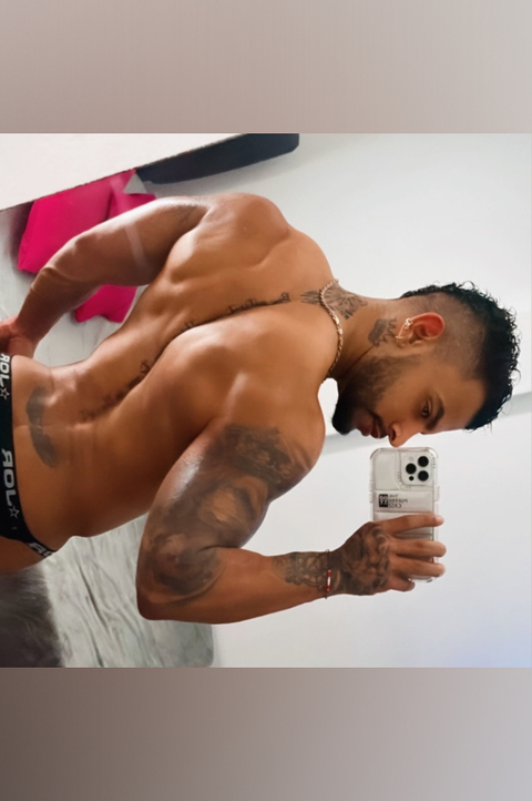 kenmulatoficial nude