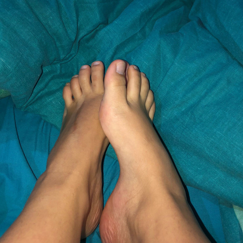 @feetgoodloking