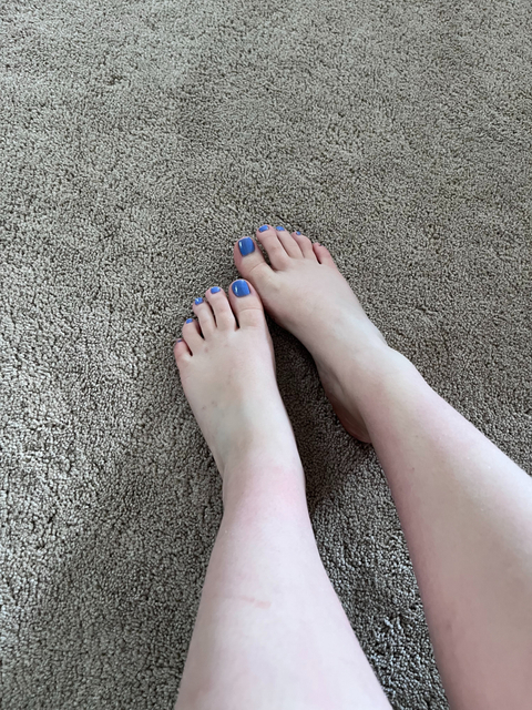 @kittykatzfeet2022