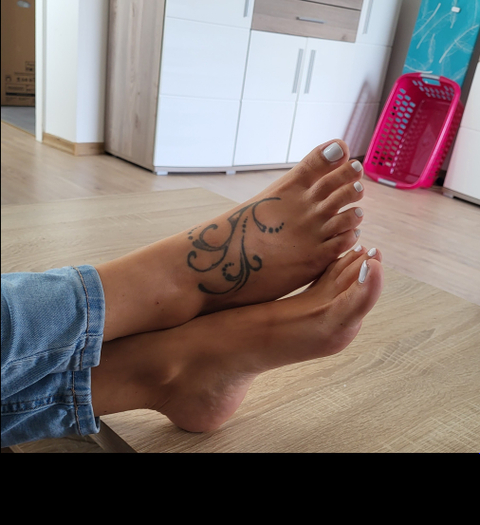 soft_feet_queen nude