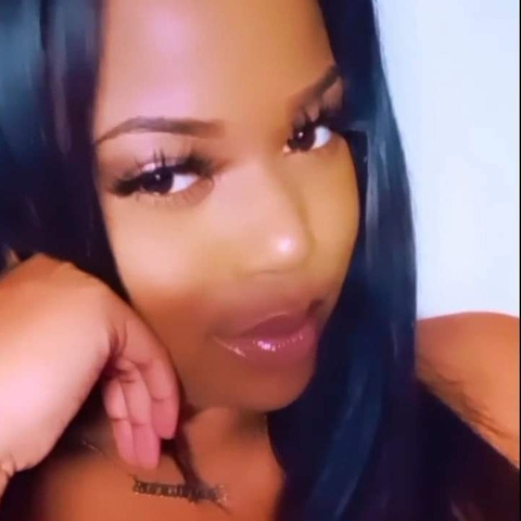 @theniababy