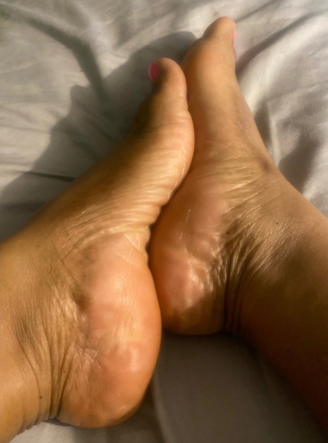 ceolusicousfeet nude