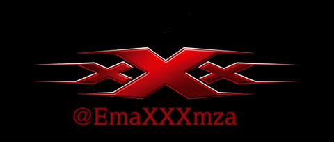 emaxxxmza nude