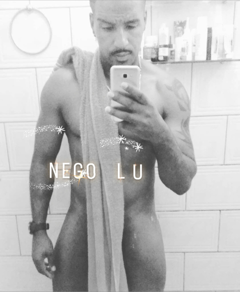 negolu nude