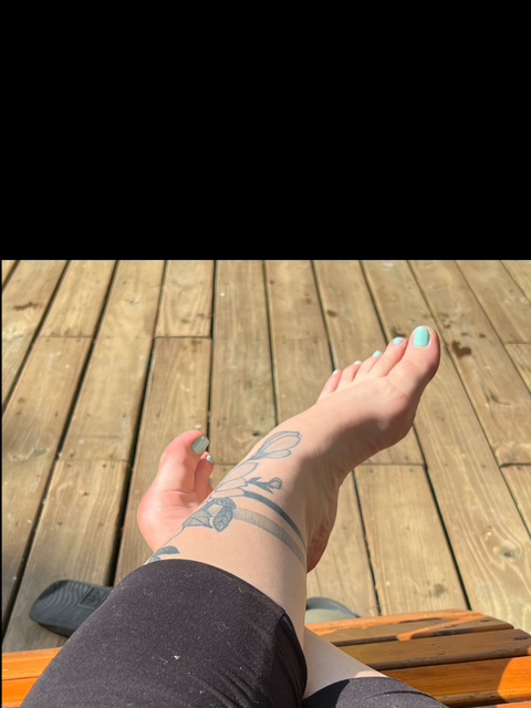 oliviastonefeet nude