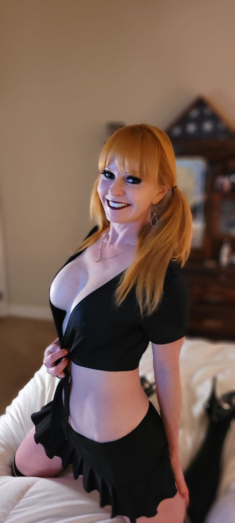 @kewlredhead