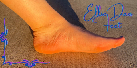 elliedaxsfeet nude