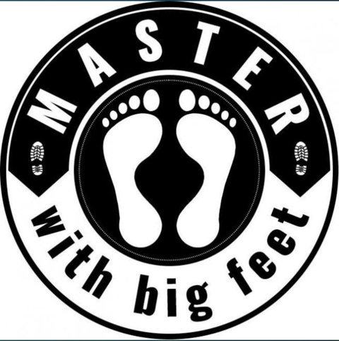 @master_with_big_feet