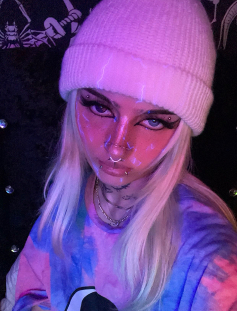 @glitterghoul