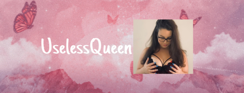 uselessqueen nude