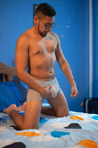 papuamad nude