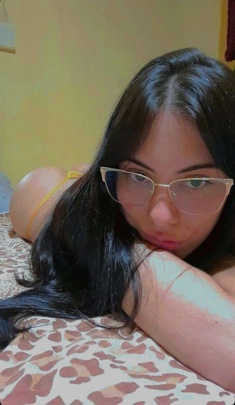 @perezselena