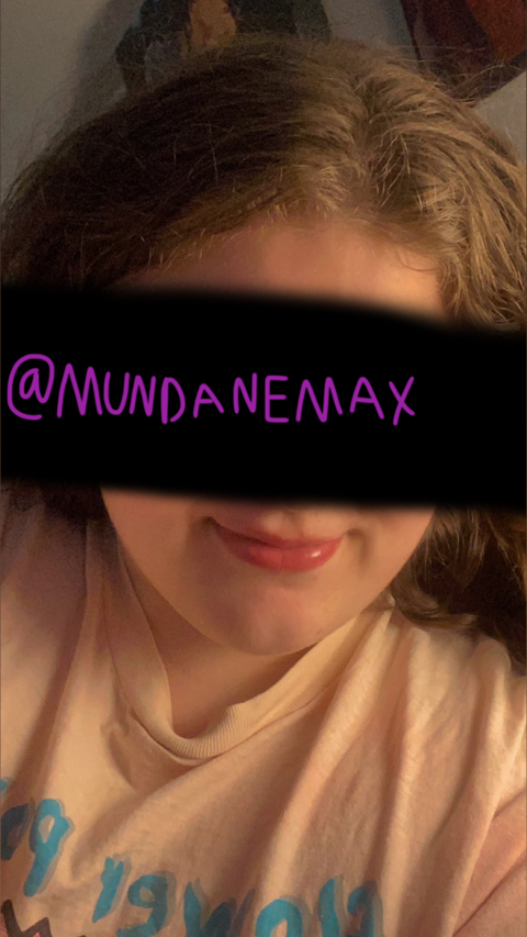 @mundanemax