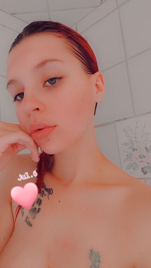 hotyoungmom69 nude