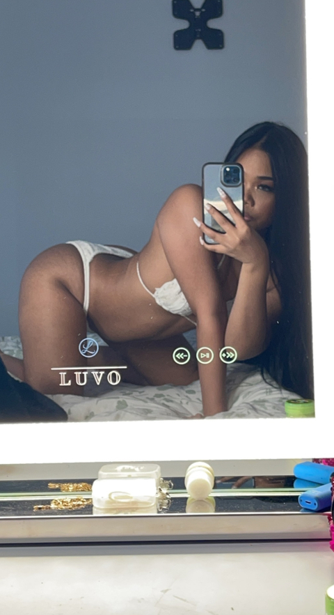 bblue_ nude