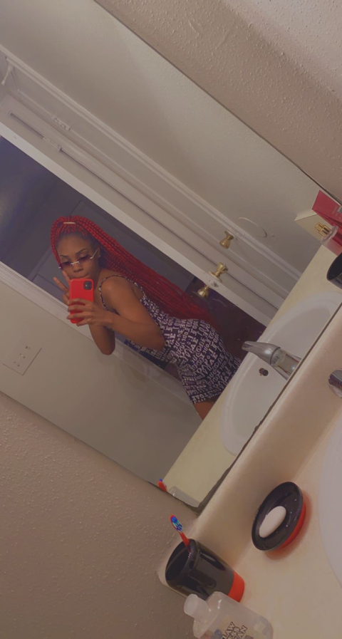 @slimmthickk225