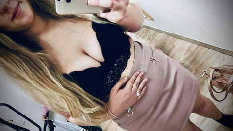 blondebecky22 nude