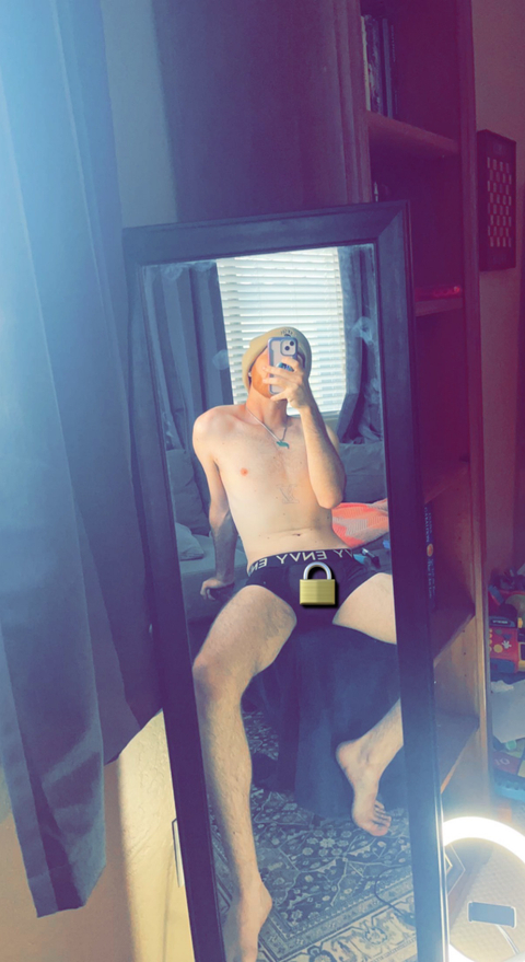 cactvs_chris nude