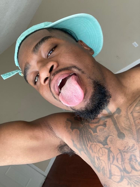 biglipnigga nude