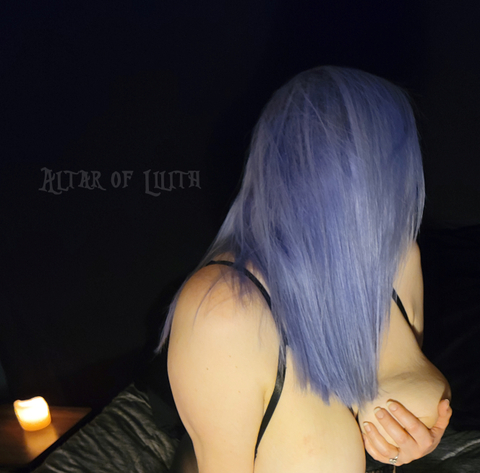 @altaroflilith