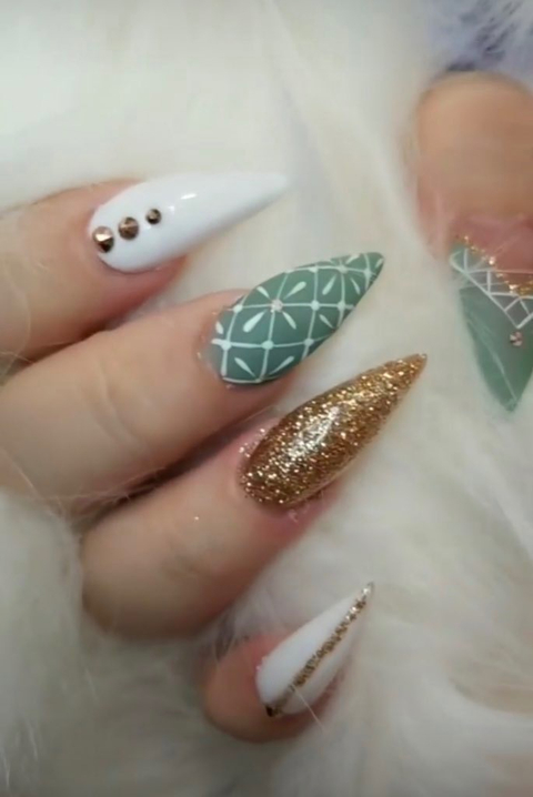 @justnailme