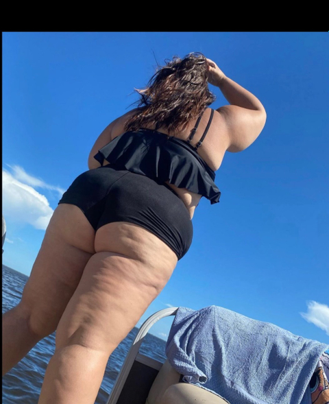 thickbitch180 nude