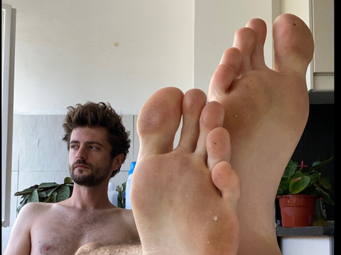 @bigtoesalpha