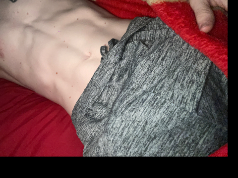 itallwiteboy21 nude