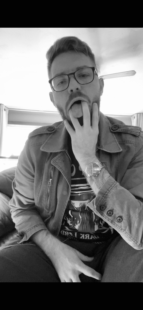 Gingerbread Man - lukekingss OnlyFans