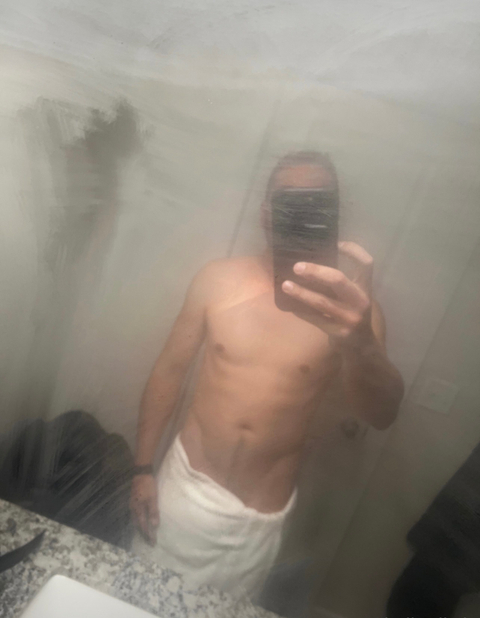 dadbodkyle nude